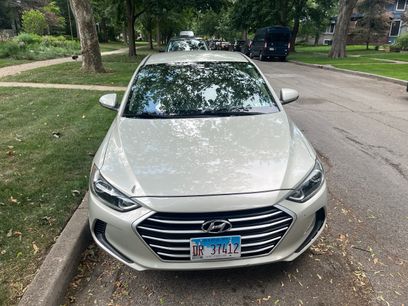Used 2017 Hyundai Elantra SE