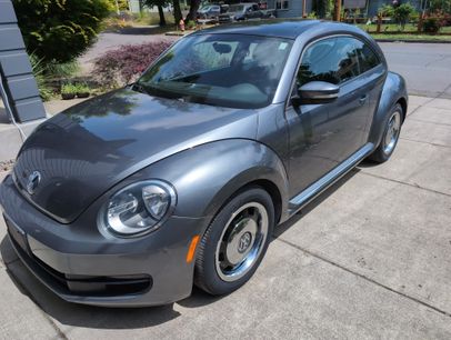 Used 2013 Volkswagen Beetle 2.5