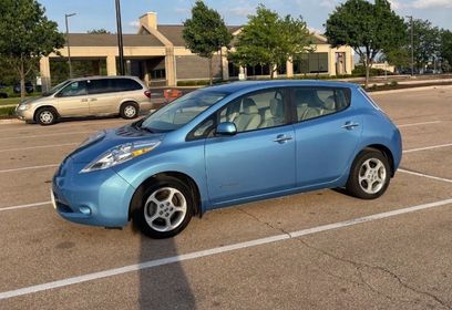 Used 2013 Nissan Leaf SV w/ LED & Quick Charge Pkg