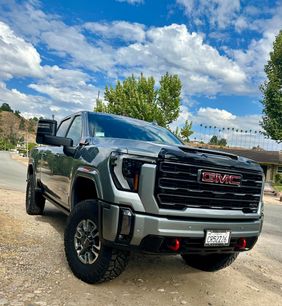 Used 2024 GMC Sierra 2500 AT4 w/ AT4 Premium Plus Package