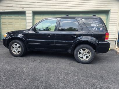 Used 2005 Ford Escape Limited