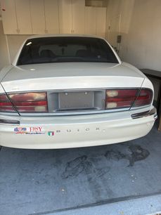 Used 2001 Buick Park Avenue w/ Prestige Pkg