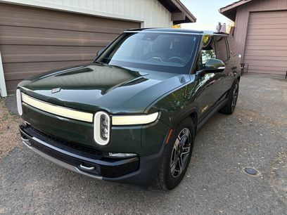 Used 2023 Rivian R1S Launch Edition