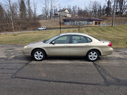 Used 2001 Ford Taurus SES
