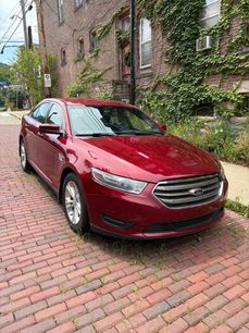 Used 2013 Ford Taurus SEL
