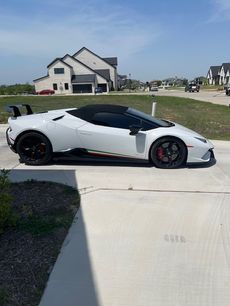 Used 2018 Lamborghini Huracan Performante
