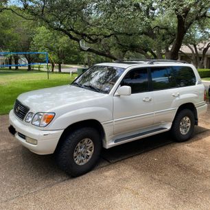 Used 2000 Lexus LX 470 4WD