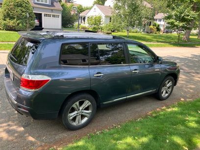 Used 2013 Toyota Highlander Limited