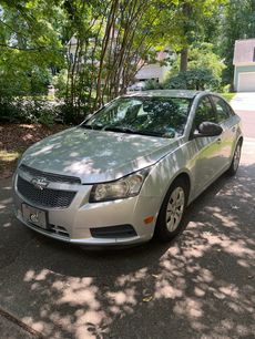 Used 2013 Chevrolet Cruze LS