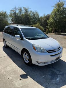 Used 2004 Toyota Sienna XLE Limited
