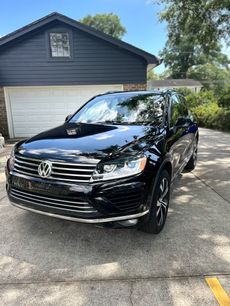 Used 2017 Volkswagen Touareg Wolfsburg Edition