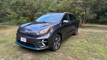 Used 2020 Kia Niro EX w/ Cold Weather Package