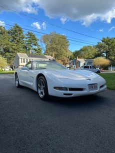 Used 2002 Chevrolet Corvette Coupe w/ Preferred Equipment Group2