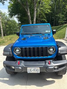 Used 2024 Jeep Wrangler Unlimited Rubicon