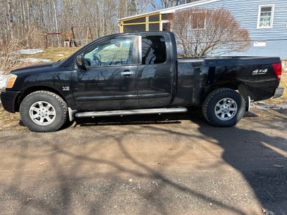 Used 2004 Nissan Titan SE