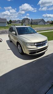 Used 2011 Dodge Journey Lux w/ Trailer Tow Prep Group