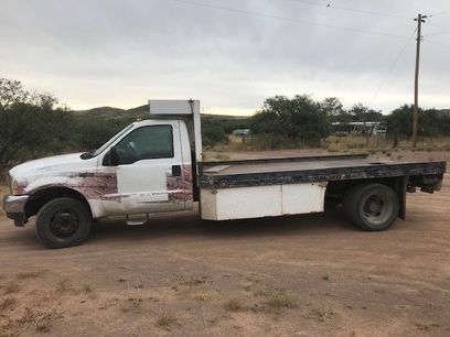 Used 2003 Ford F450 2WD Regular Cab Super Duty