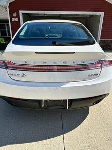 Used 2013 Lincoln MKZ AWD