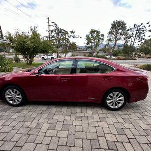 Used 2013 Lexus ES 300h