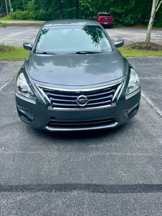 Used 2015 Nissan Altima 2.5 S w/ Power Driver Seat Package