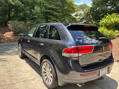 Used 2014 Lincoln MKX FWD w/ Equipment Group 102A