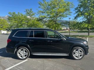 Used 2015 Mercedes-Benz GL 550 4MATIC