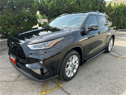 Used 2021 Toyota Highlander Limited
