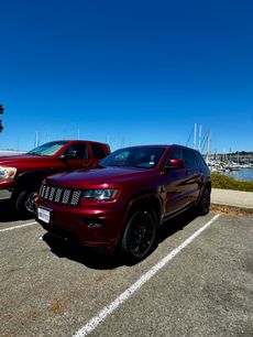 Used 2019 Jeep Grand Cherokee Altitude