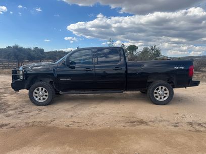 Used 2011 Chevrolet Silverado 2500 LTZ w/ LTZ Plus Package