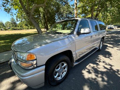 Used 2005 GMC Yukon XL Denali