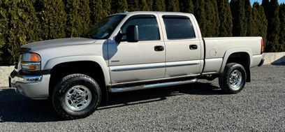 Used 2006 GMC Sierra 2500 SLE w/ Skid Plate Package