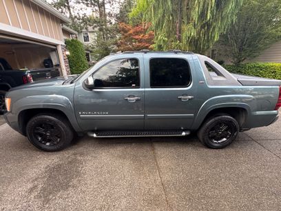 Used 2008 Chevrolet Avalanche LT w/ LT Preferred Equipment Group