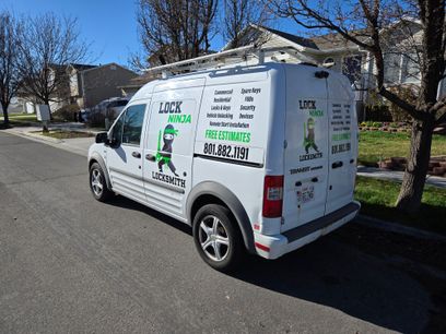 Used 2011 Ford Transit Connect XLT