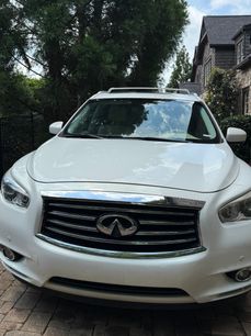 Used 2013 INFINITI JX35 AWD w/ Premium Pkg