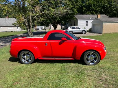 Used 2005 Chevrolet SSR w/ Preferred Equipment Group