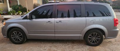 Used 2017 Dodge Grand Caravan SXT