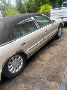 Used 2002 Lincoln Continental