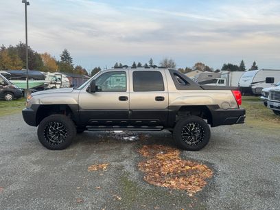 Used 2002 Chevrolet Avalanche 4x4 w/ Off-Road Suspension Pkg