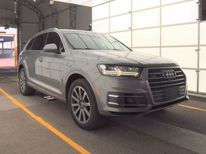 Used 2017 Audi Q7 3.0T Premium Plus w/ Premium Plus Package