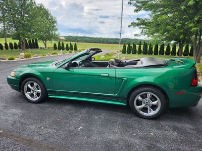 Used 1999 Ford Mustang Convertible