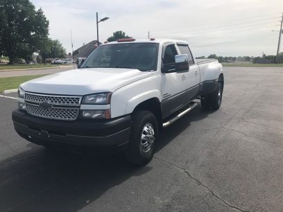 Used 2006 Chevrolet Silverado 3500 2WD Crew Cab w/ Heavy-Duty Power Package