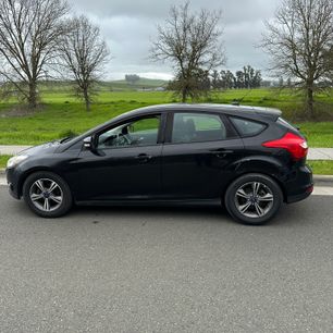 Used 2014 Ford Focus SE w/ SE Sport Package