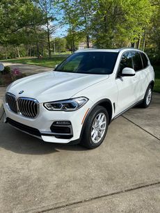 Used 2020 BMW X5 xDrive40i w/ Executive Package