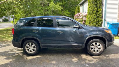 Used 2011 Kia Sorento LX