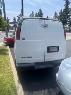 Used 2000 Chevrolet Express 3500