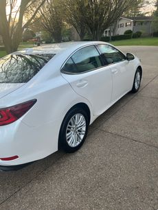 Used 2017 Lexus ES 350