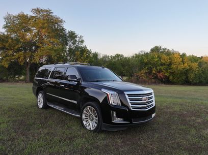 Used 2016 Cadillac Escalade ESV Platinum