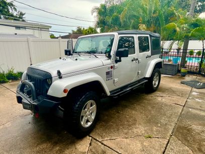 Used 2012 Jeep Wrangler Unlimited Rubicon w/ Connectivity Group