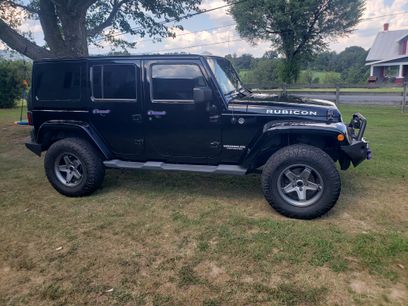 Used 2012 Jeep Wrangler Unlimited Rubicon w/ Connectivity Group