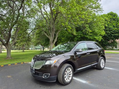 Used 2014 Lincoln MKX AWD w/ Equipment Group 102A